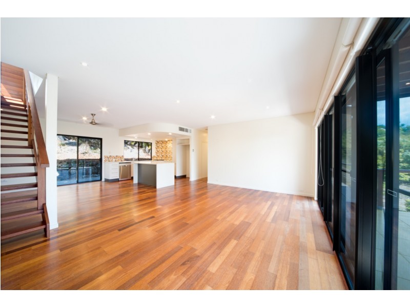 38 Eshelby Drive, Cannonvale QLD 4802