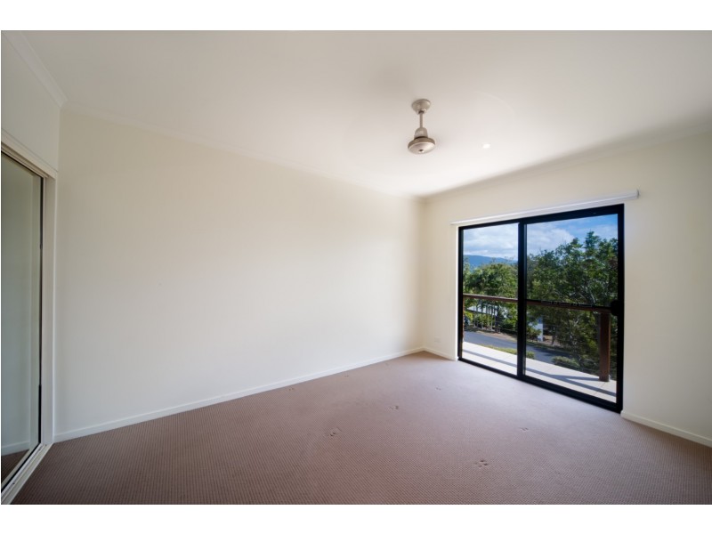 38 Eshelby Drive, Cannonvale QLD 4802