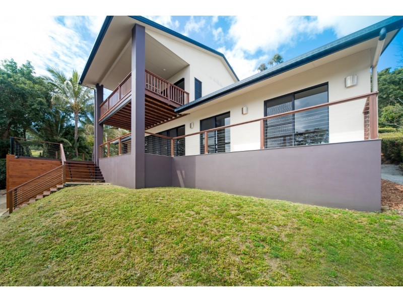 38 Eshelby Drive, Cannonvale QLD 4802