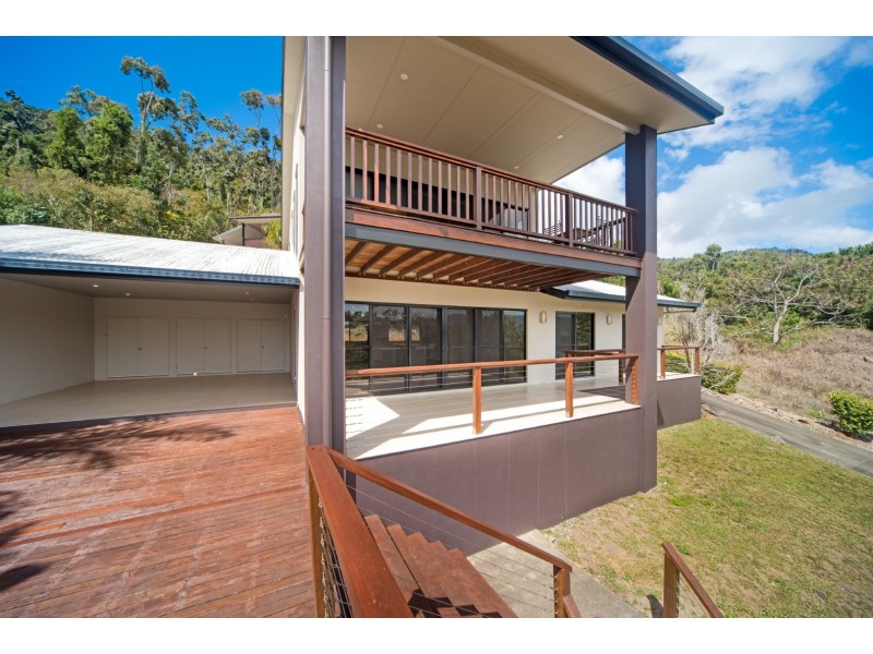 38 Eshelby Drive, Cannonvale QLD 4802