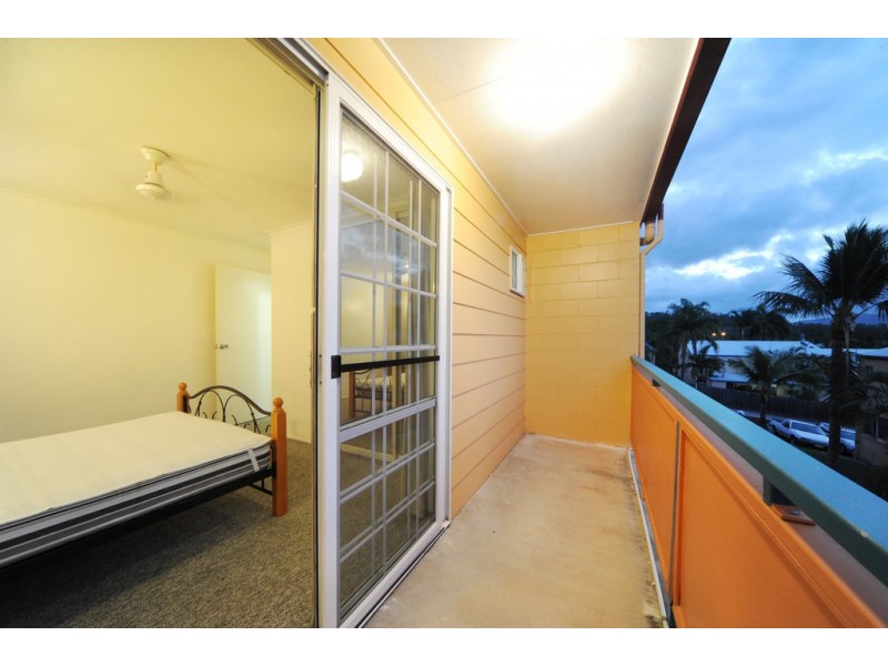 7/3 Eshelby Drive, Cannonvale QLD 4802