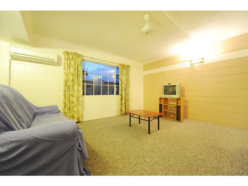 7/3 Eshelby Drive, Cannonvale QLD 4802