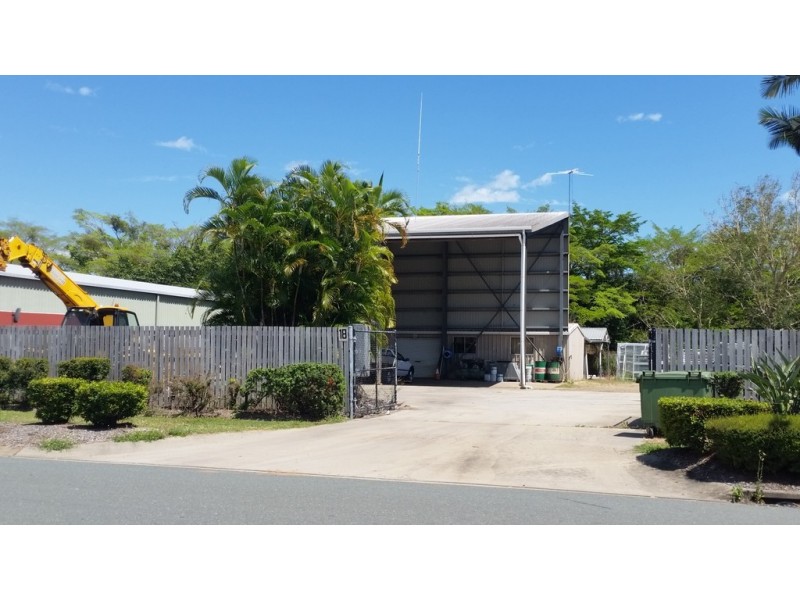 18 William Murray Drive, Cannonvale QLD 4802