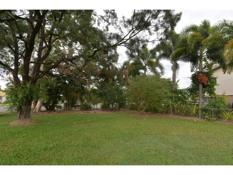 85 Faust Street, Proserpine QLD 4800