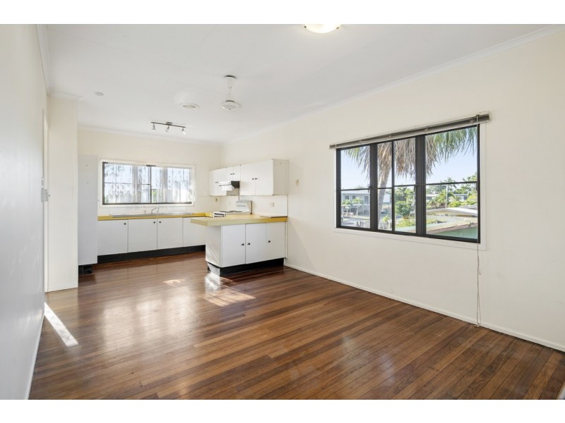 7 Atkinson Street, Proserpine QLD 4800