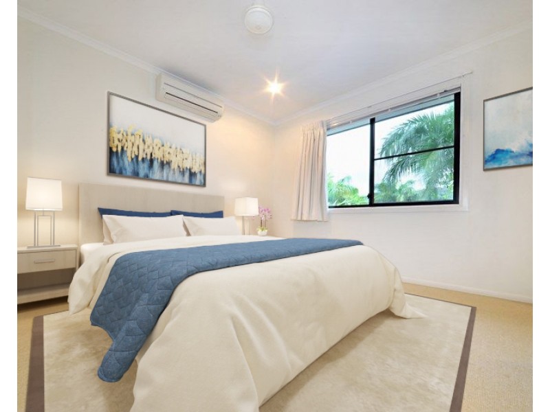 14/16 Beach Road, Cannonvale QLD 4802