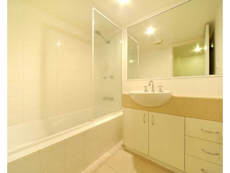 14/16 Beach Road, Cannonvale QLD 4802