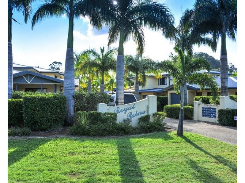 14/16 Beach Road, Cannonvale QLD 4802