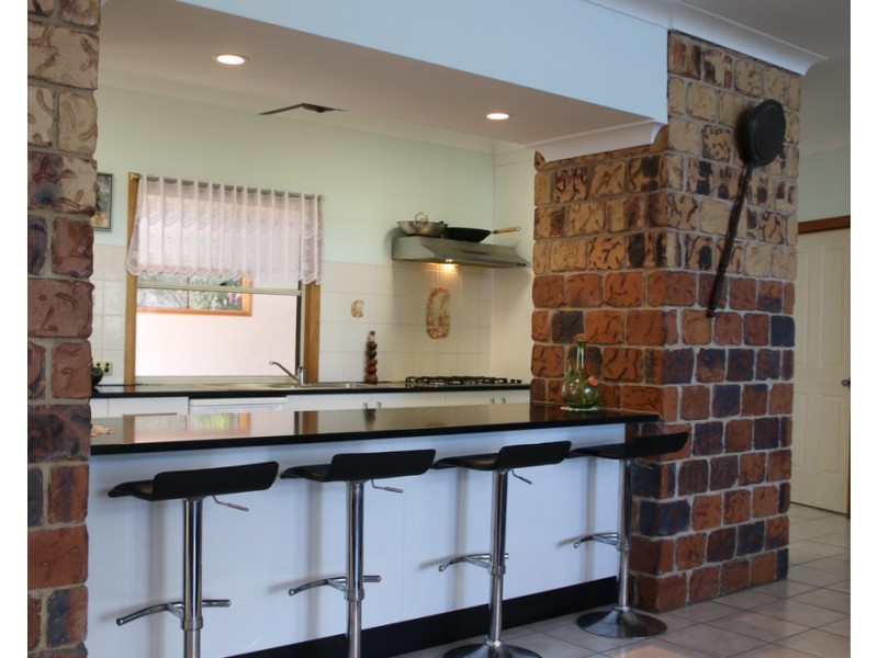 12 Pepperberry Lane, Cannon Valley QLD 4800