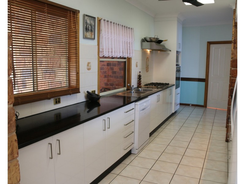 12 Pepperberry Lane, Cannon Valley QLD 4800