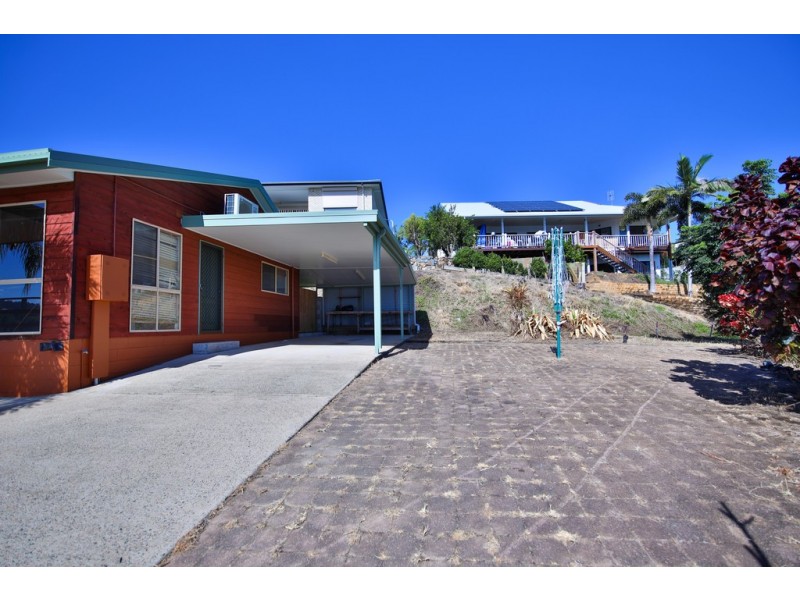 5 Katoota Court, Cannonvale QLD 4802