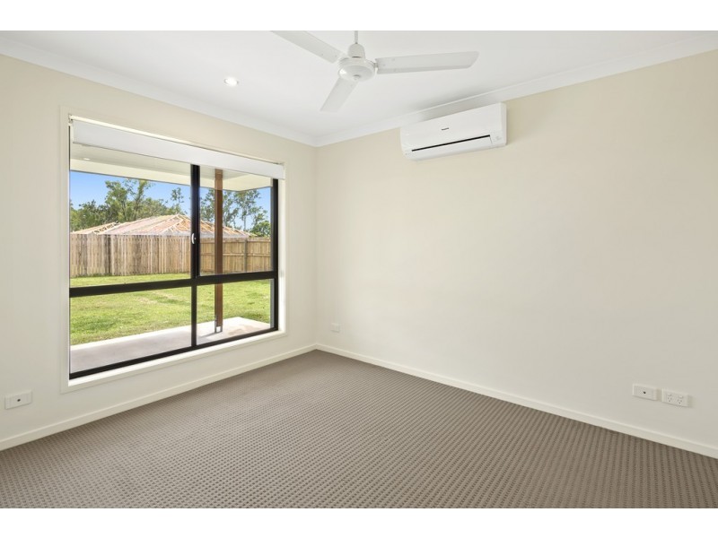 15 Olivia Street, Cannonvale QLD 4802