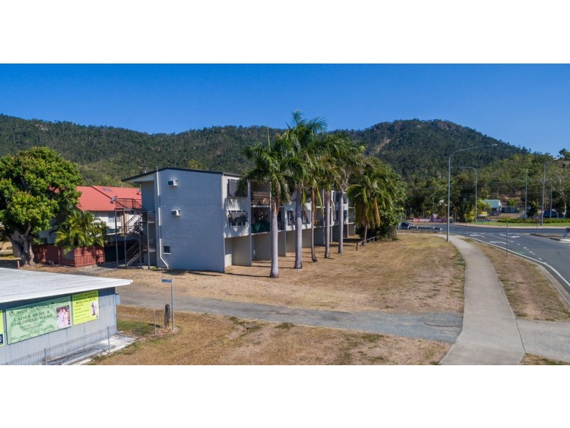 167 Shute Harbour Road, Cannonvale QLD 4802