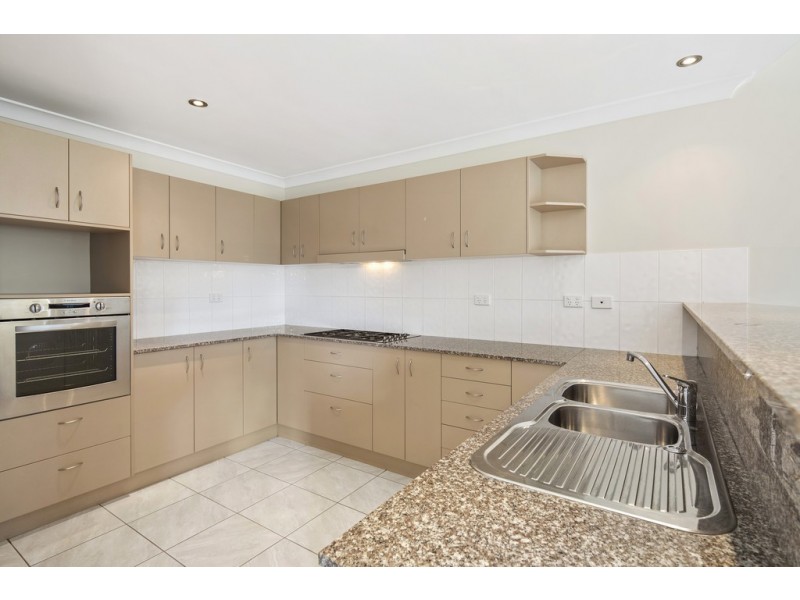 4/152 Shute Harbour Road, Cannonvale QLD 4802