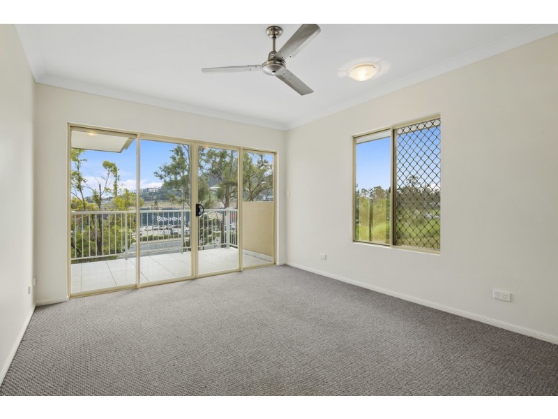 4/152 Shute Harbour Road, Cannonvale QLD 4802