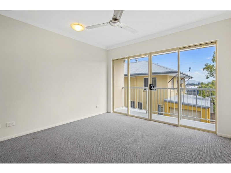 4/152 Shute Harbour Road, Cannonvale QLD 4802