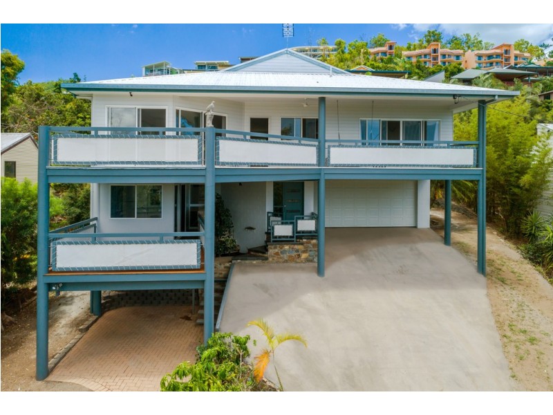 30 Waterson Way, Airlie Beach QLD 4802