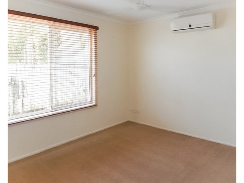 33 South Molle Boulevard, Cannonvale QLD 4802