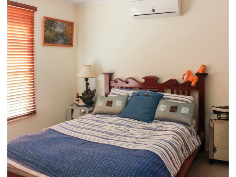 33 South Molle Boulevard, Cannonvale QLD 4802