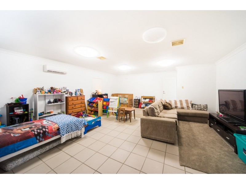 14 Armada Crescent, Jubilee Pocket QLD 4802