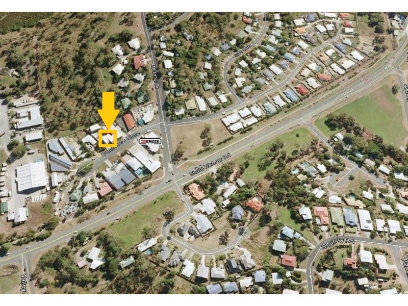 8a Commerce Close, Cannonvale QLD 4802