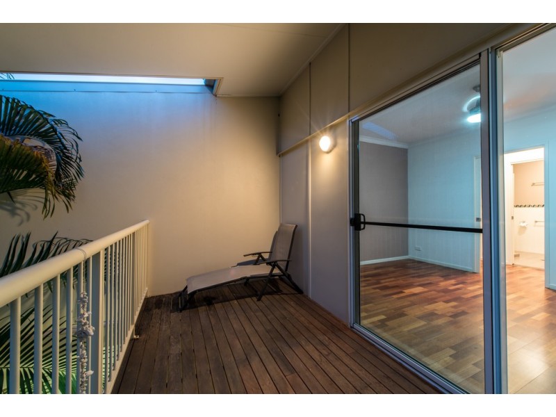 18/21 Shute Harbour Road, Cannonvale QLD 4802