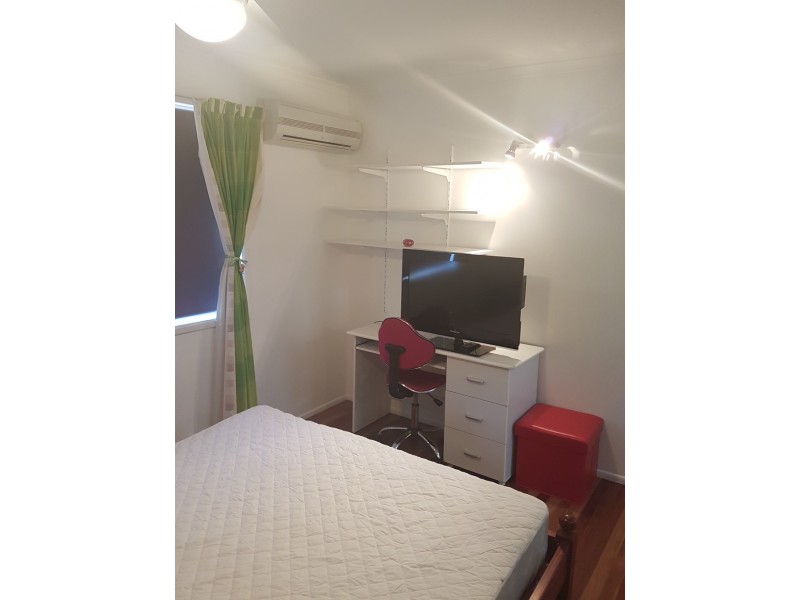 4 Woomerah Avenue, Cannonvale QLD 4802