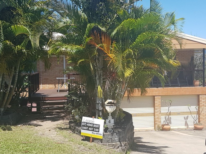 4 Woomerah Avenue, Cannonvale QLD 4802