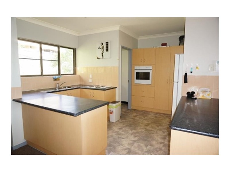 26/2 Eshelby Drive, Cannonvale QLD 4802