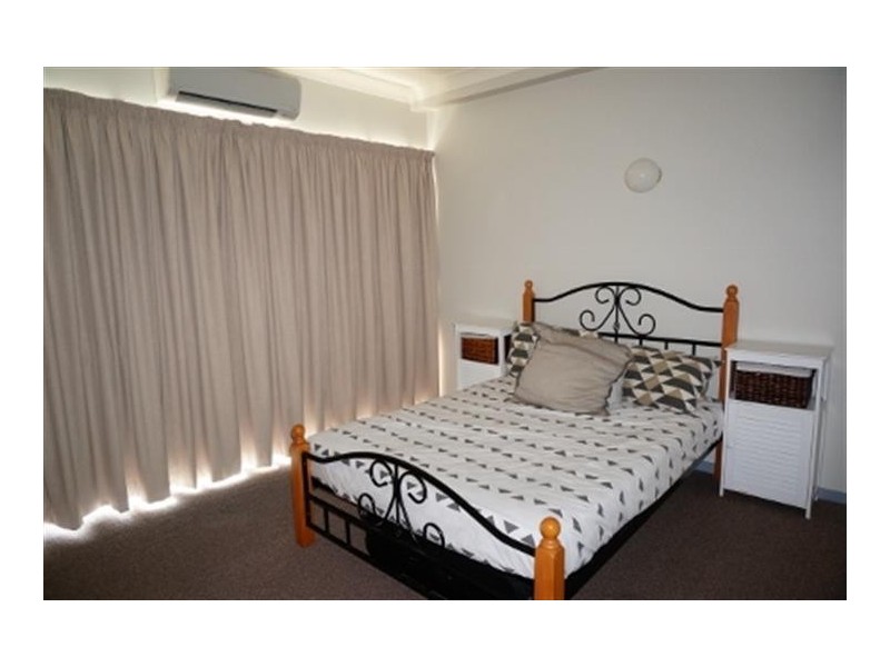 26/2 Eshelby Drive, Cannonvale QLD 4802
