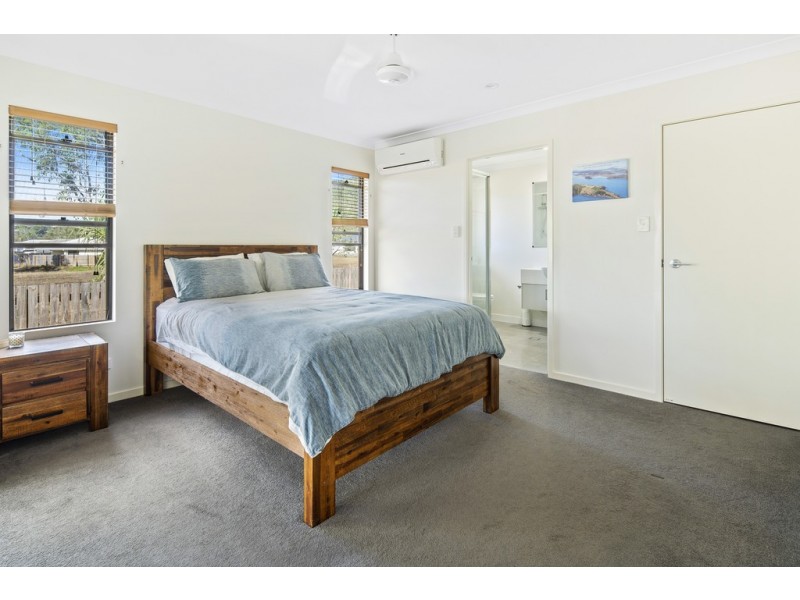 5 Grevillea Place, Cannonvale QLD 4802