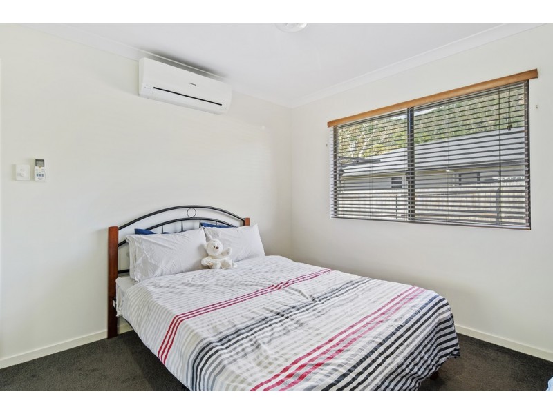 5 Grevillea Place, Cannonvale QLD 4802