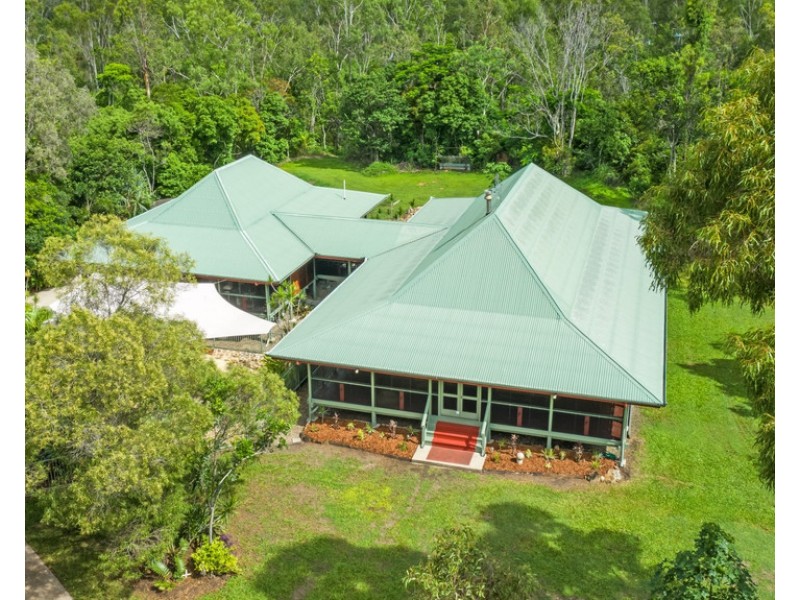 425 Paluma Road, Woodwark QLD 4802