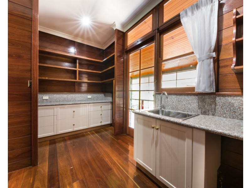 425 Paluma Road, Woodwark QLD 4802