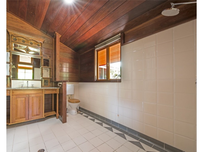 425 Paluma Road, Woodwark QLD 4802