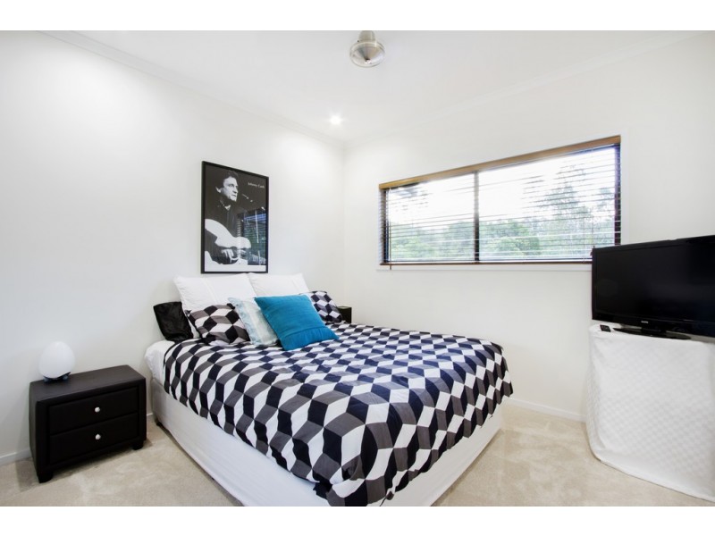 12 Mountain View Road, Woodwark QLD 4802