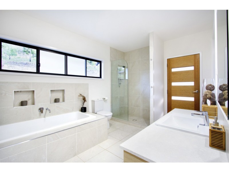 12 Mountain View Road, Woodwark QLD 4802