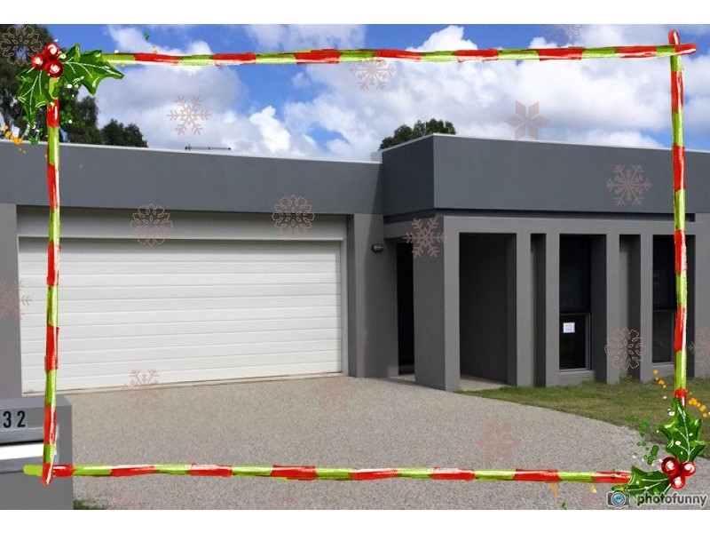 32 Trader Crescent, Cannonvale QLD 4802