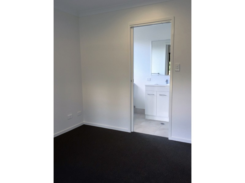 32 Trader Crescent, Cannonvale QLD 4802