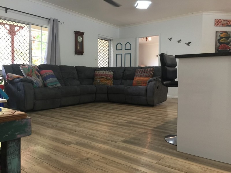 8 Pindar Place, Proserpine QLD 4800