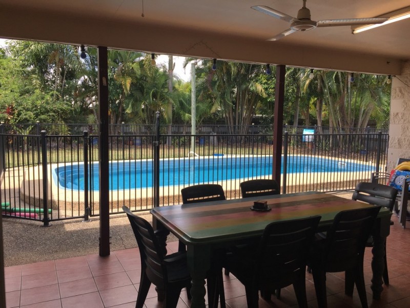 8 Pindar Place, Proserpine QLD 4800