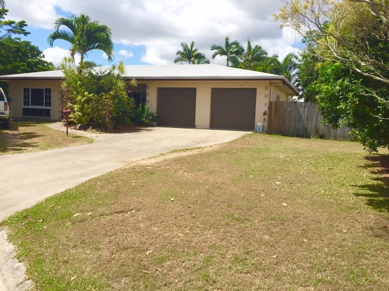 8 Pindar Place, Proserpine QLD 4800