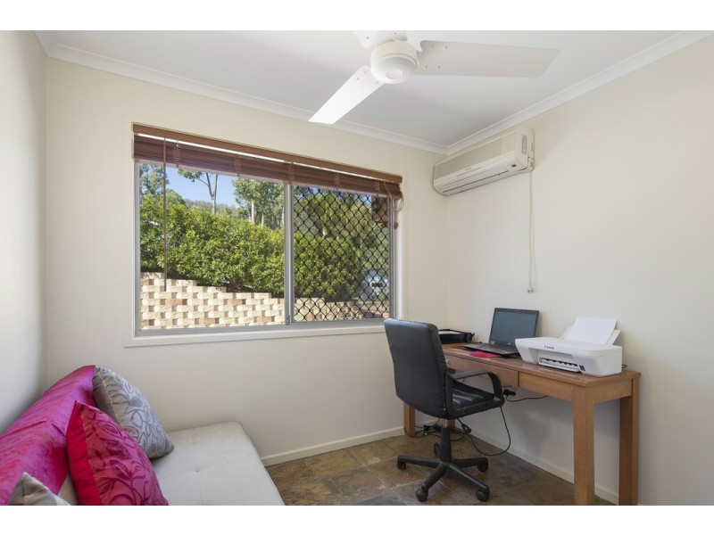 32 Manooka Drive, Cannonvale QLD 4802