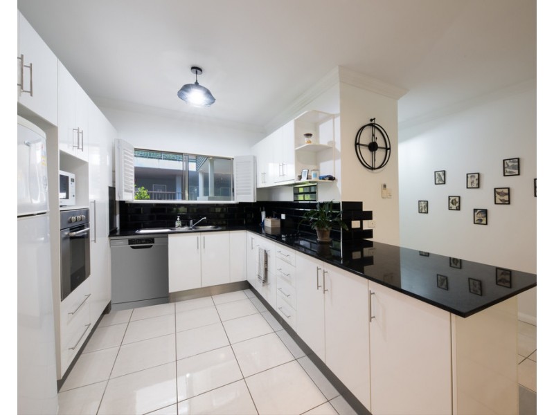 9/3 Deloraine Close, Cannonvale QLD 4802