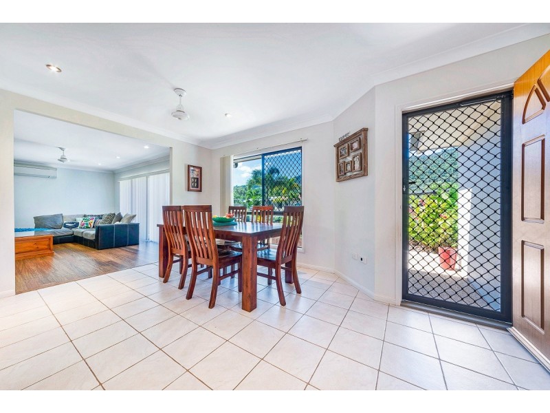 27 Banksia Court, Cannonvale QLD 4802