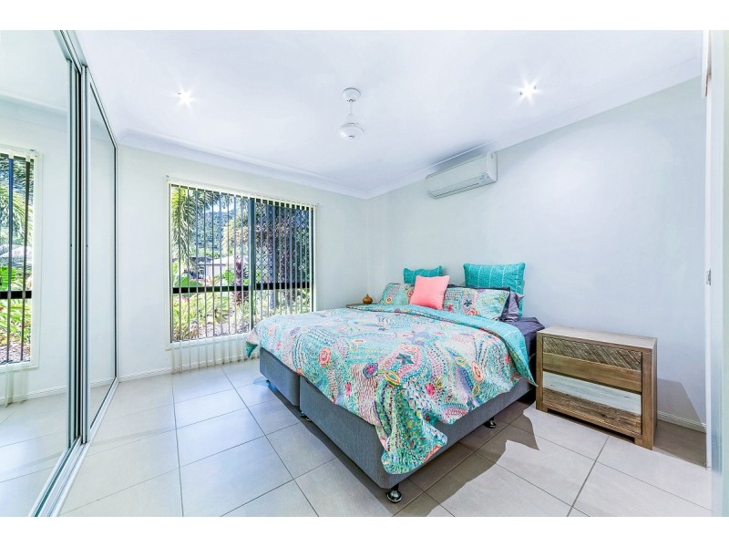 27 Banksia Court, Cannonvale QLD 4802