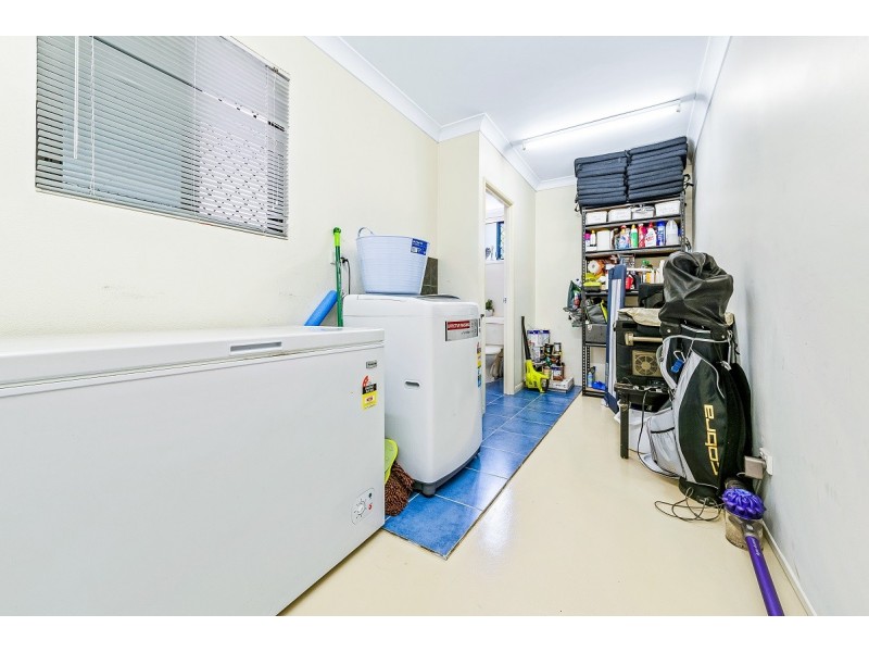 27 Banksia Court, Cannonvale QLD 4802