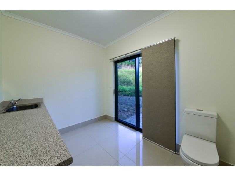 20 Scarlet Gum Crescent, Cannonvale QLD 4802