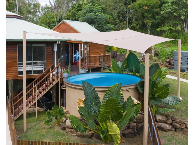 442 Sugarloaf Road, Riordanvale QLD 4800