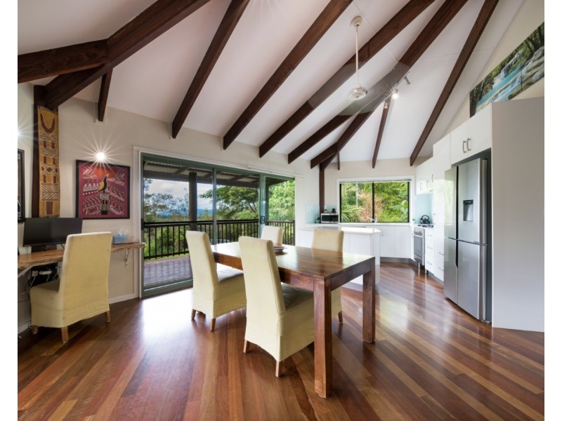 442 Sugarloaf Road, Riordanvale QLD 4800